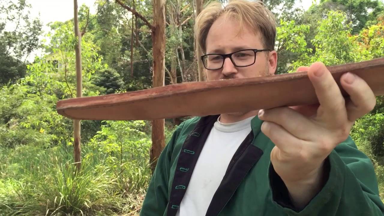 Dussack Review
