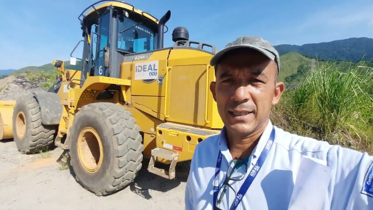 Apresentando a pá carregadeira 624K John Deere