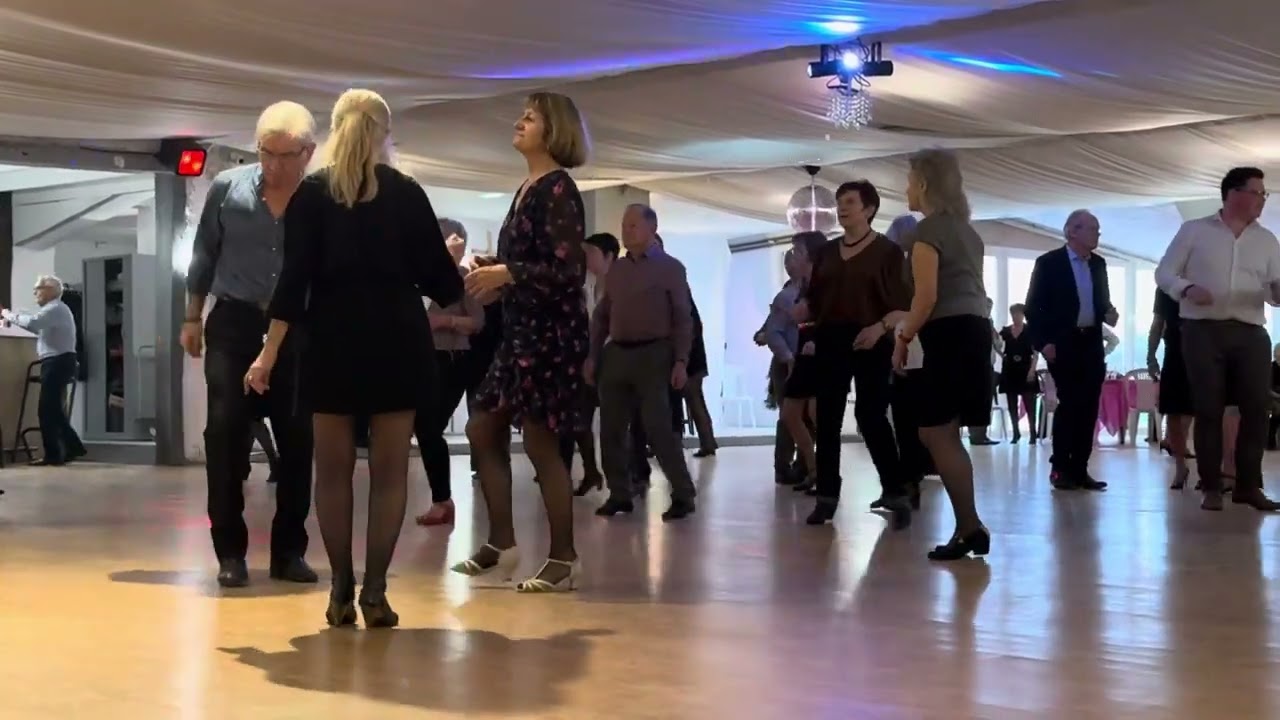 À Vallères (37190) avec Jocelyne et Jean-Claude, un bel après-midi de danse, le mardi 30/01/2024.