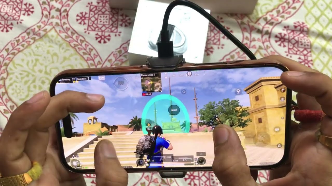 iPhone 17 Pro Max PUBG GAMEPLAY l iPhone 17 Pro Max handcam  l l best bgmi sensitivity  #erangle  l 