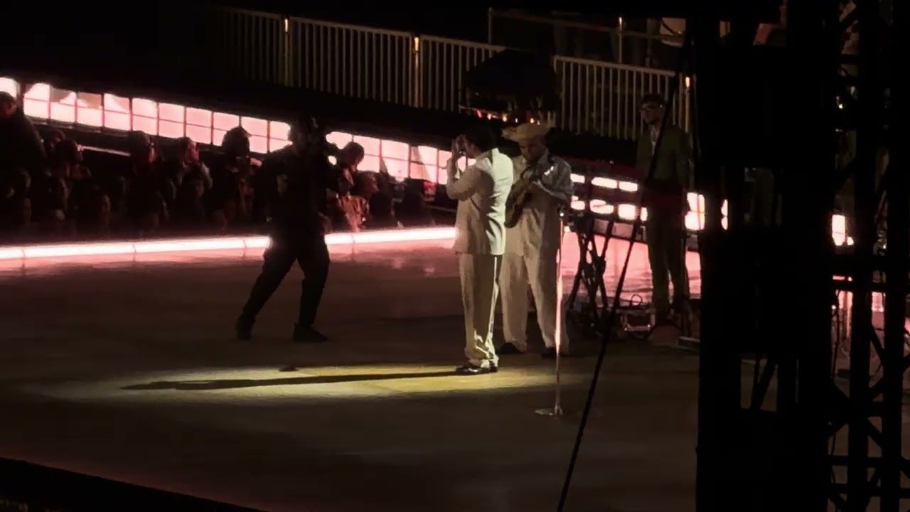 PIToRRO DE COCO - Bad Bunny - DeBÍ TiRAR MáS FOToS World Tour - Estadio GNP