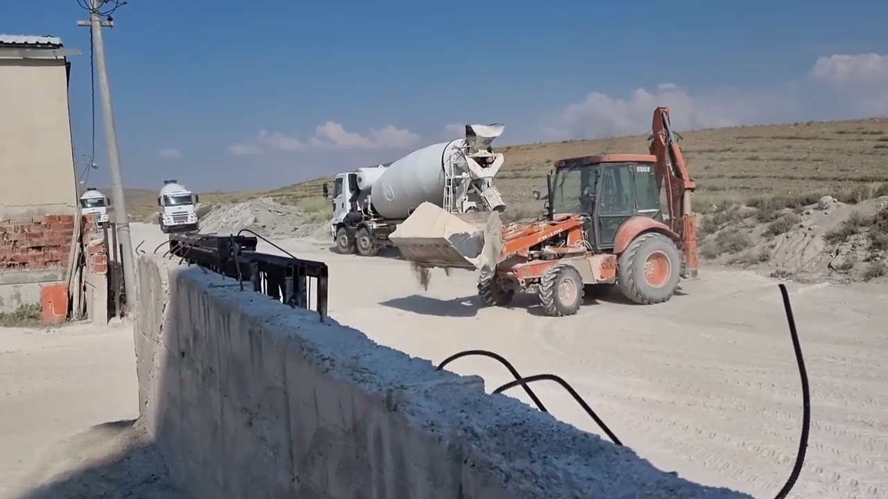 FIAT HITACHI FB 100