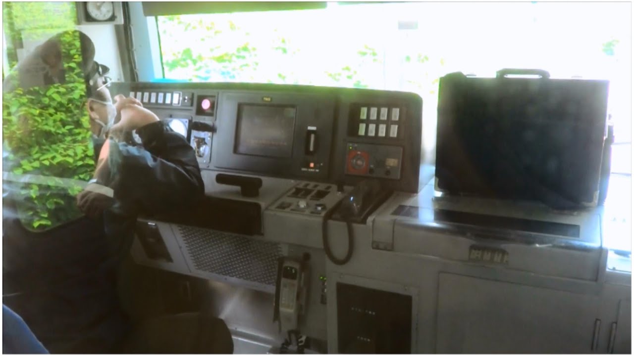 JR中央・総武線のローテンションな運転士さん
