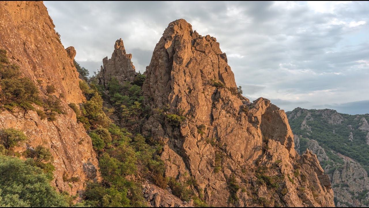 048 - Les Gorges d'Héric par le ravin des Charbonniers - Hérault (34) dans le sud - (v. courte 11mn)