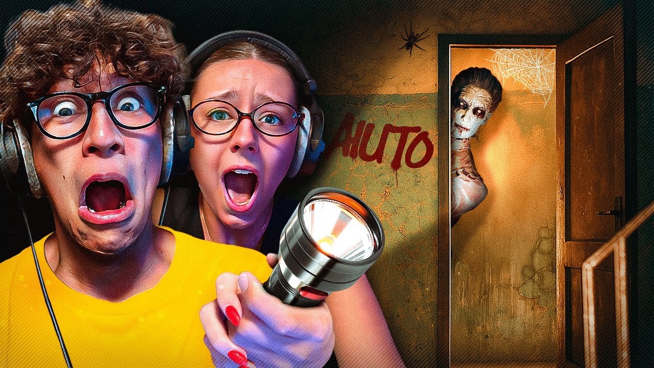 AUA E LEU GIOCANO AD UN HORROR SU UNA SCUOLA INFESTATA | Pieces of me