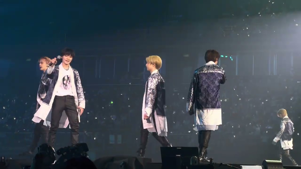[4K] 230203 Stray Kids - Domino & God’s Menu (SKZ Maniac in BKK Day 2) Fancam
