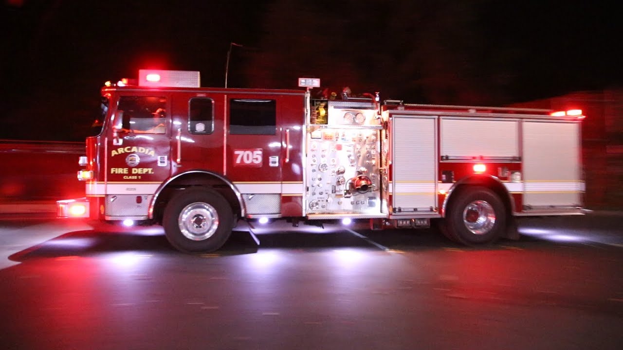 65+ Fire Engines Responding to a Massive Wildfire!