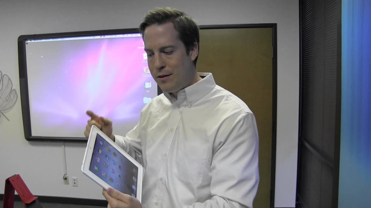 How to Project Your iPad Wirelessly - Reflector App Tutorial