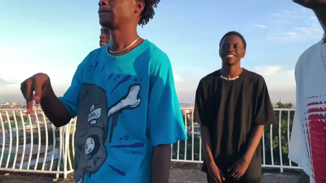 MONY BLACK & ROLIER BEAT feat KUGAR x GOZIK mouvement  ( VISUALISER ￼ )