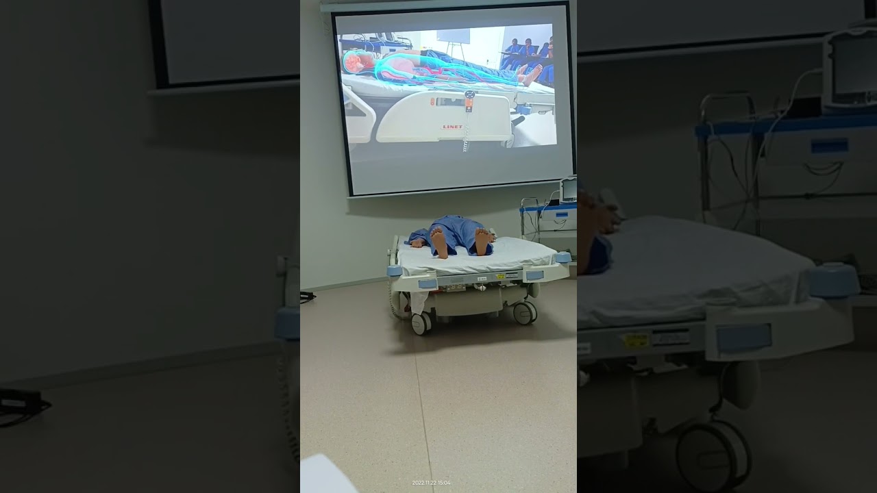 Teaching with the help of Augmented reality and virtual reality in healthcare.