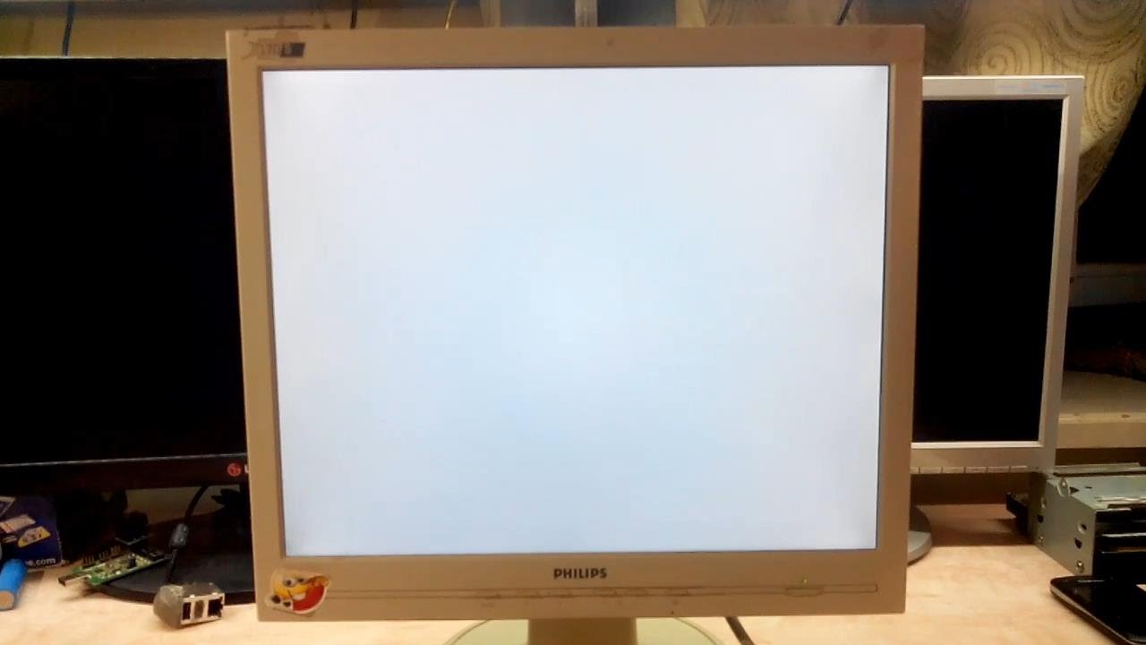 Ремонт монитора Philips 170S. Белый экран. Конденсаторы и не только..