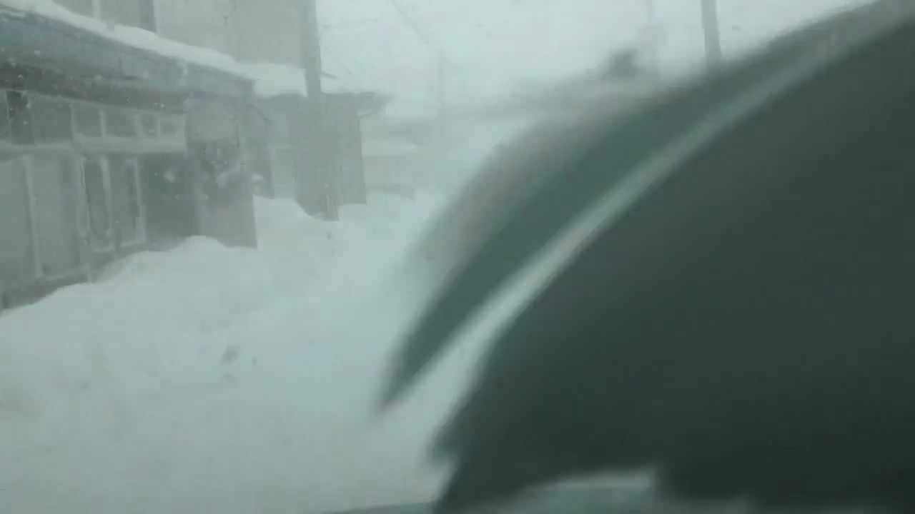 郡山市湖南町の吹雪