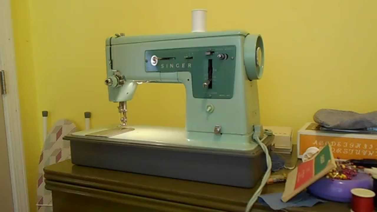 Singer 337 Sewing Machine