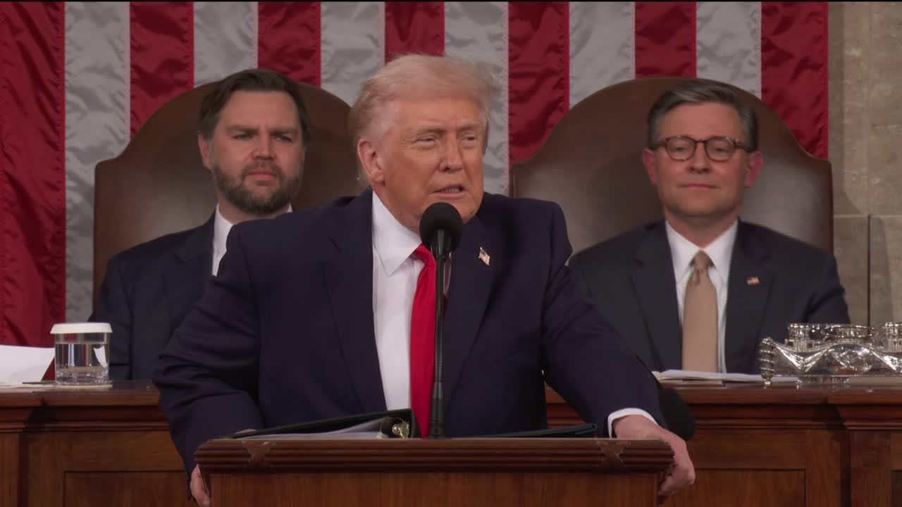 Donald Trump honors WWII veteran during State of the Union address