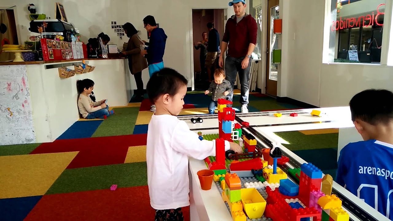 Dabuda playhouse