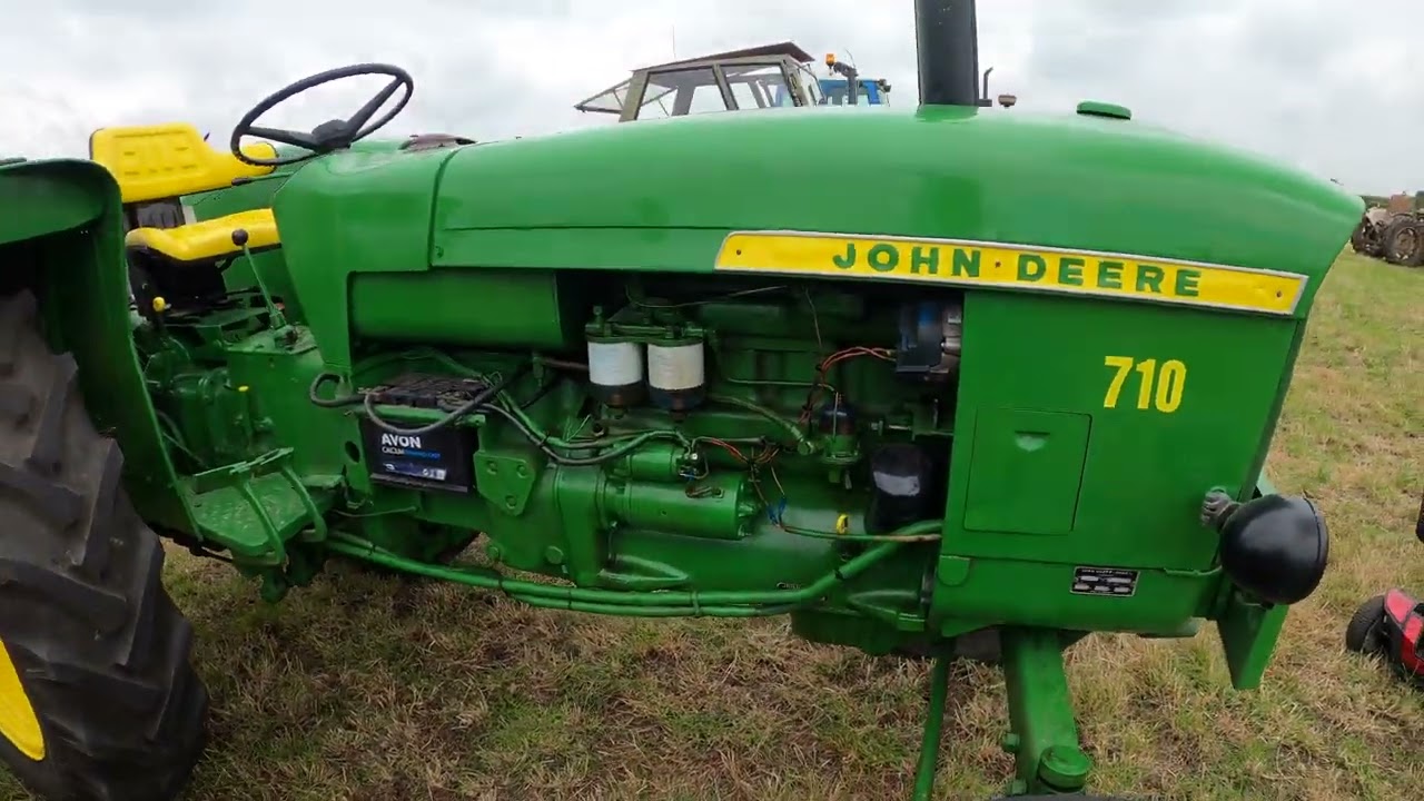 1966 John Deere 710 3.3 Litre 4-Cyl Diesel Tractor (50 HP)