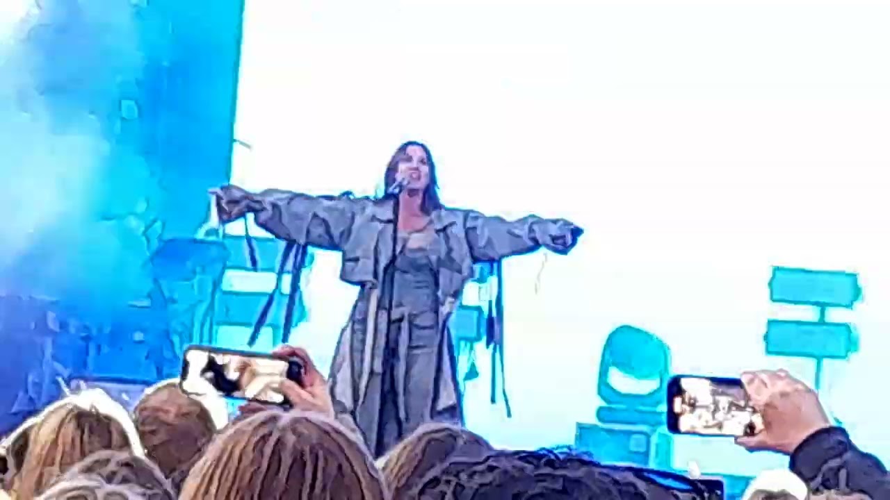 Molly sanden Täby 9.10.22 det bästa kanske inte hänt än