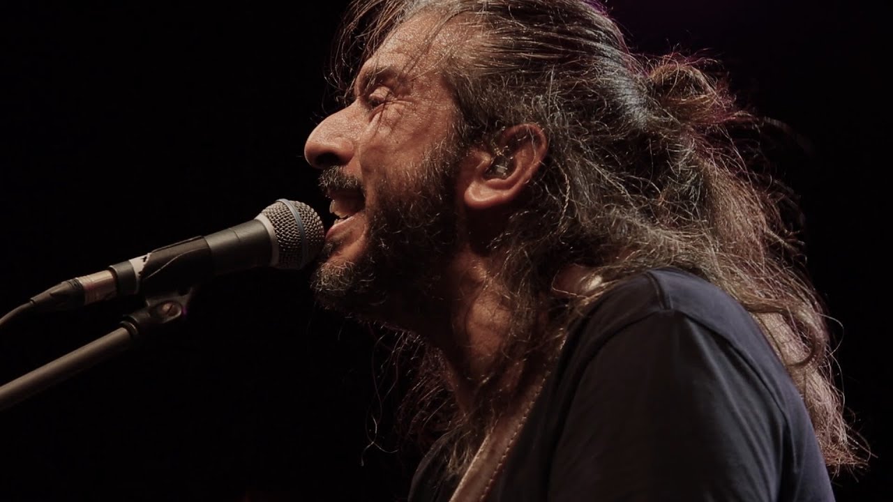 &Gamma;&iota;ά&nu;&nu;&eta;&sigmaf; &Chi;&alpha;&rho;&omicron;ύ&lambda;&eta;&sigmaf; - &Sigma;&omicron;&upsilon; &Mu;&iota;&lambda;ώ &kappa;&alpha;&iota; &Kappa;&omicron;&kappa;&kappa;&iota;&nu;ί&zeta;&epsilon;&iota;&sigmaf; - Live