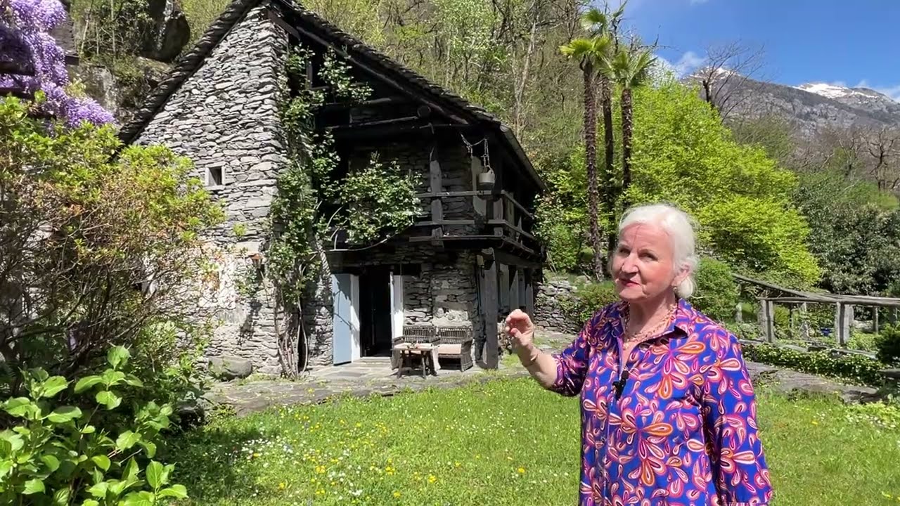 Ein Traum von Ursprünglichkeit, Rustico in Cevio, Valle Maggia, mit echtem Grotto unter dem Felsen