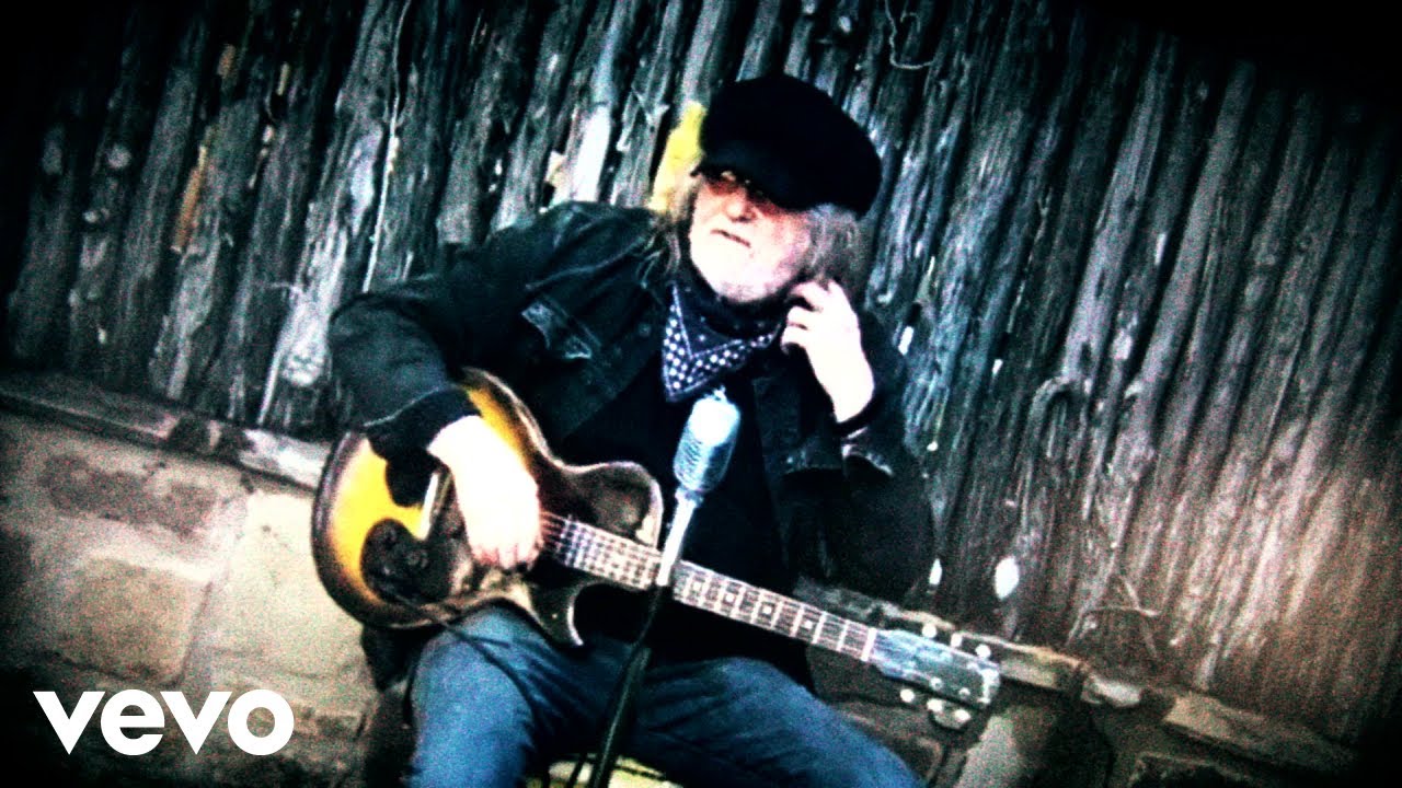 Ray Wylie Hubbard - Fast Left Hand ft. The Cadillac Three