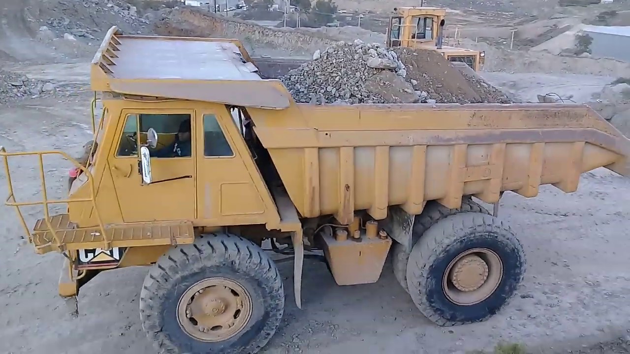 Caterpillar's 375L & 769C- Terex 3066