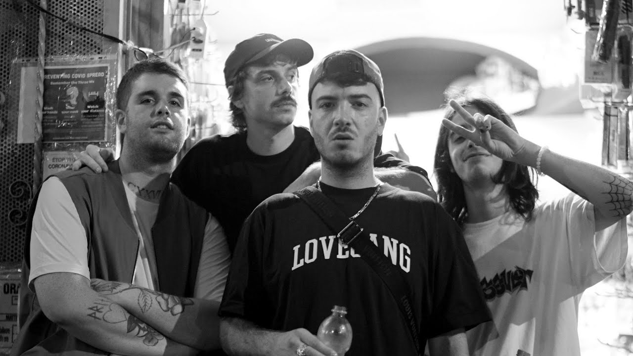 LOVEGANG126 - MANI SPORCHE ft FRANCO126 GIANNI BISMARK PRETTY SOLERO LIL KVNEKI -PROD DRONE & NINO B