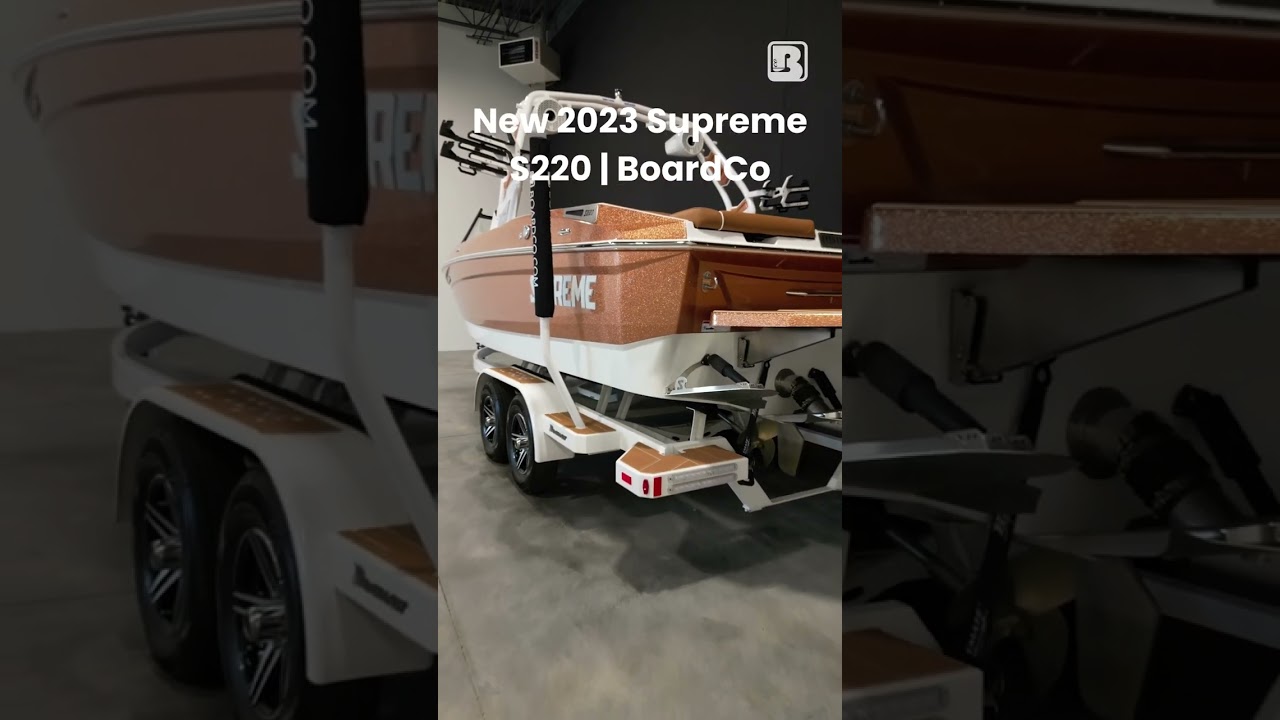 New 2023 Supreme S220 PennyFlakeWhite | BoardCo Boats
