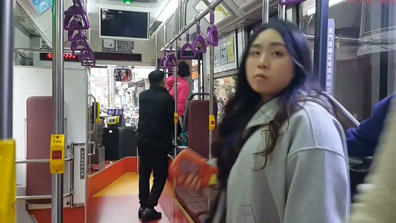20260219 Blue 欣欣客運的 [ ( 綠 2 號 ) MNS PI Power ( 往萬芳醫院 ) ] EAL - 1891 的初二