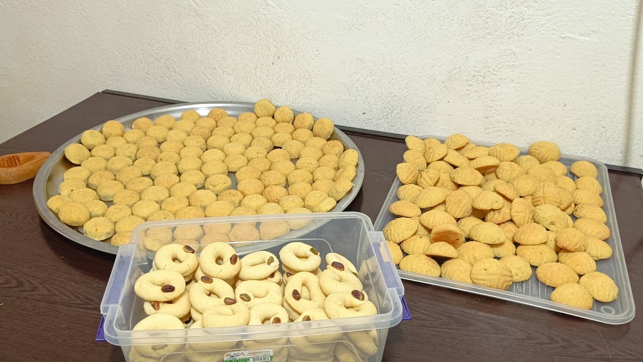 معجنات العيد ولمة العيله « الوصفه بكل تفاصيلها». أجواء أخر أيام الشهر الفضيل 