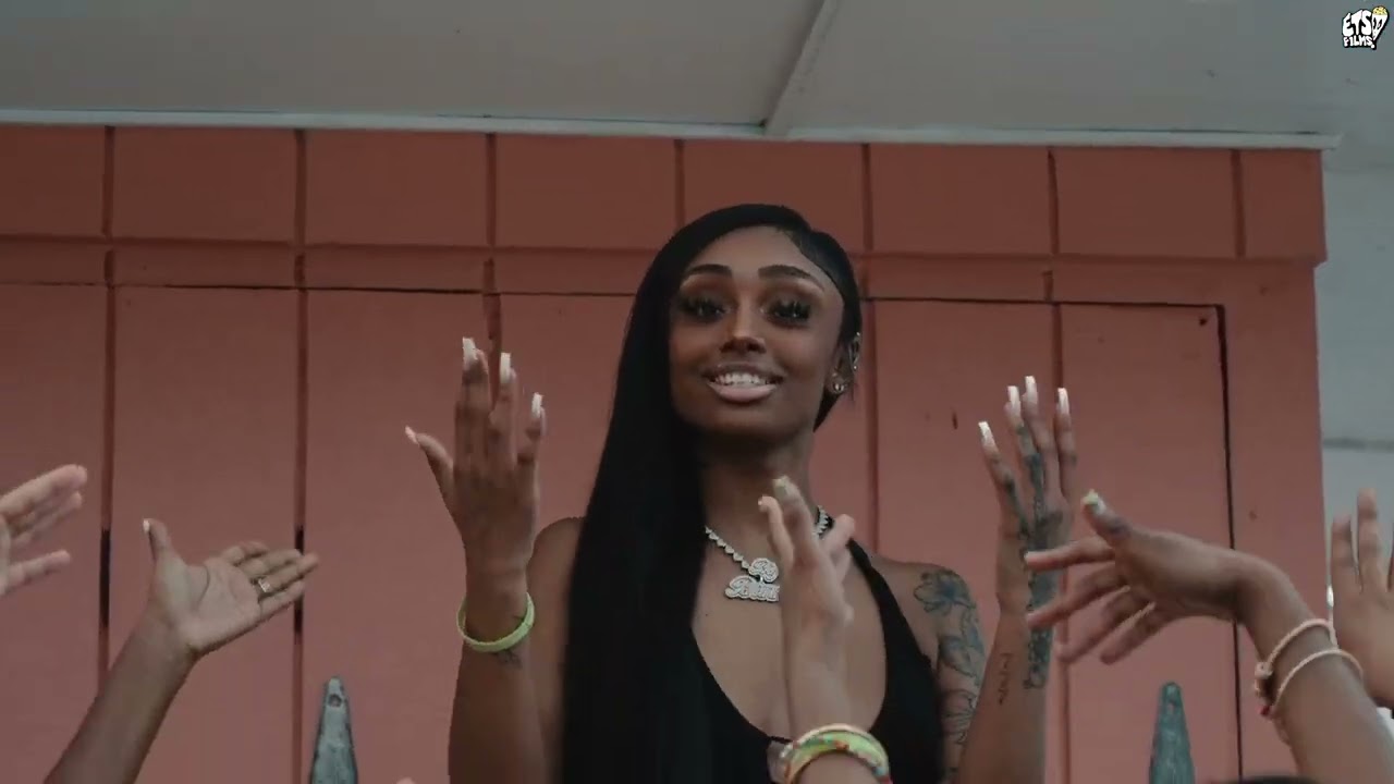 Lay Bankz - Na Na Na (Song of the Summer | Official Music Video) [Dance Challenge]