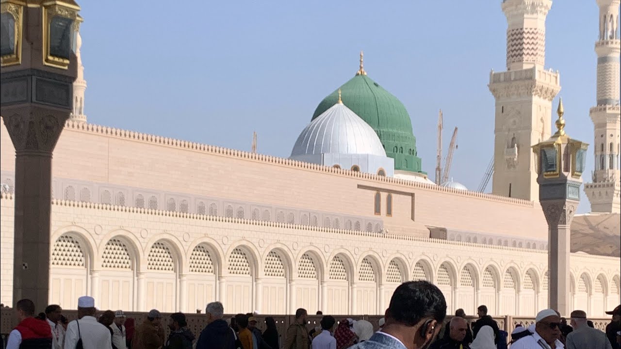 Madina Sharif Azaan