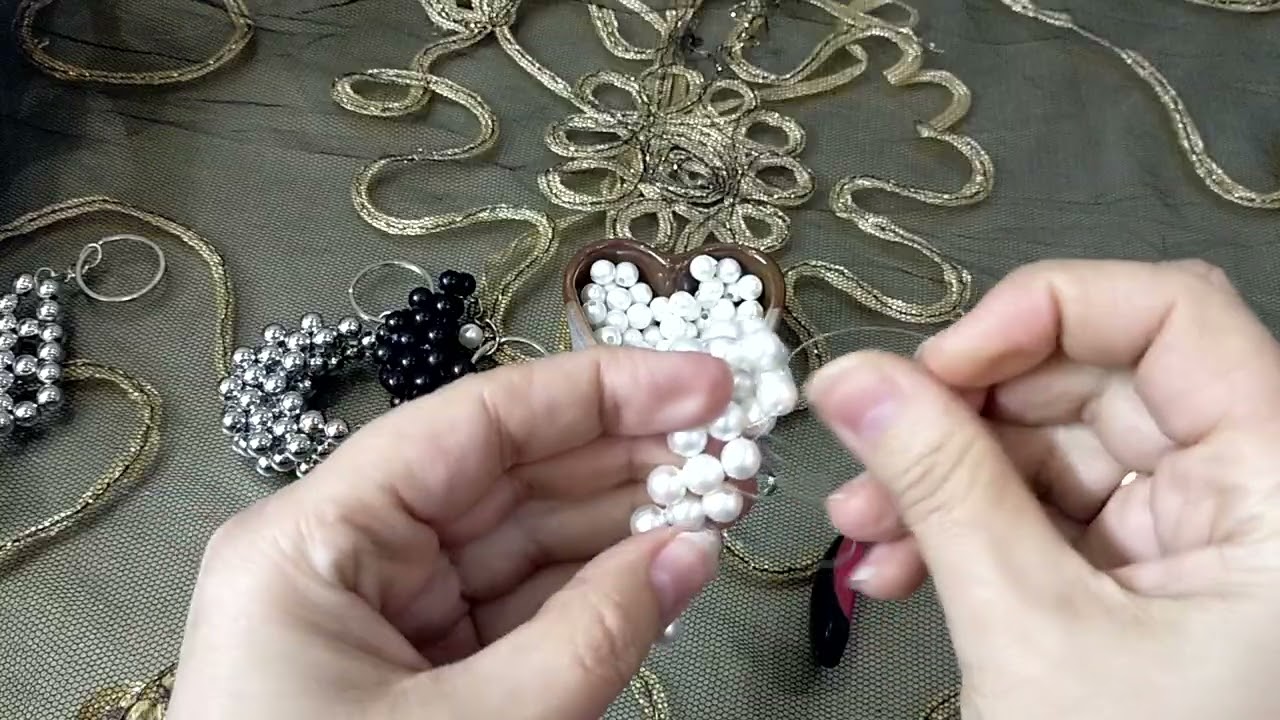 طريقة عمل الهلال من خرز اللولي 🌙🤍🤍
