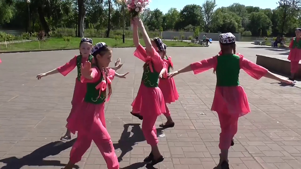 Узбекский танец 