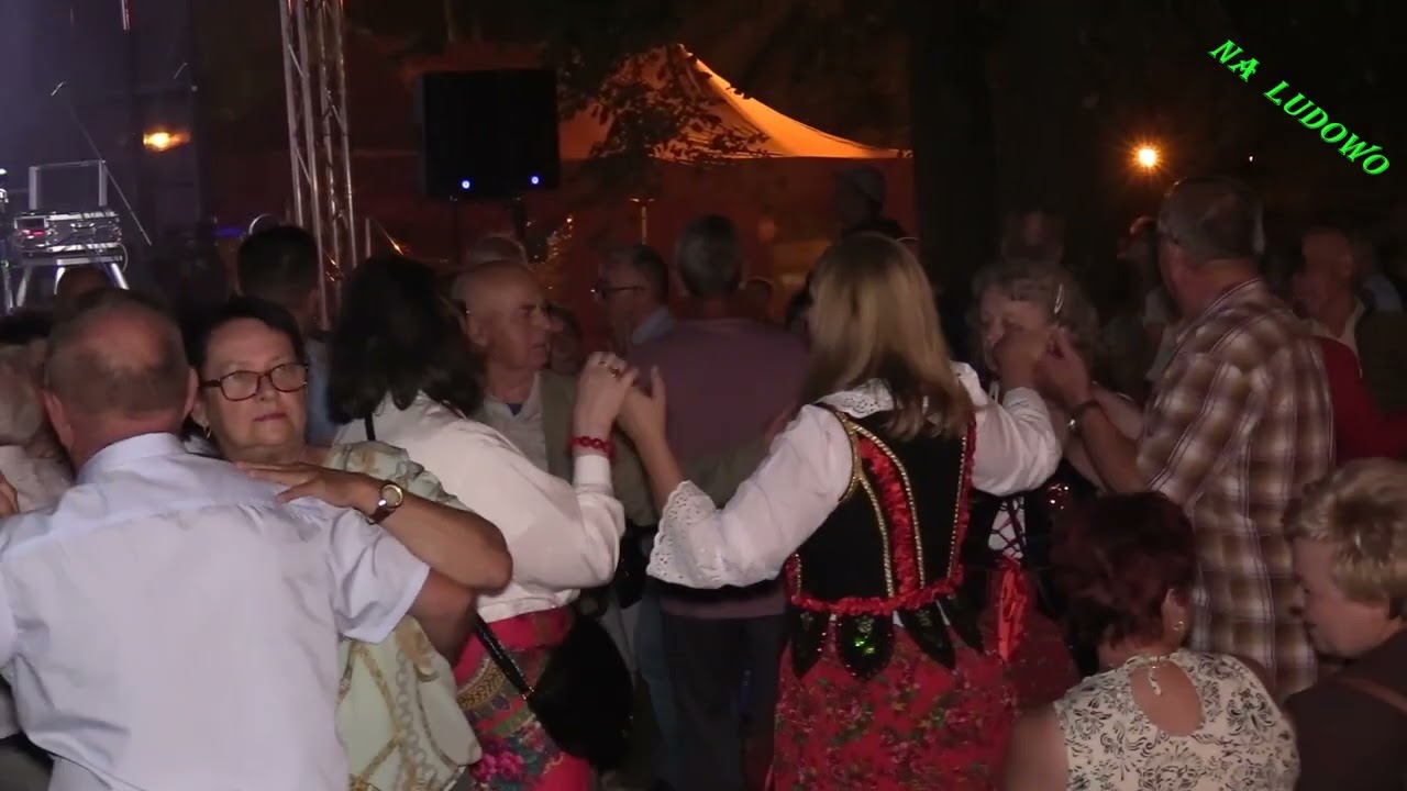 718/14.08.2026 ,,DAWNE WESELE NA ŚWIĘTOKRZYSKIEJ WSI'' Z  KAPELĄ LUDOWĄ W.D.K. Z KIELC.