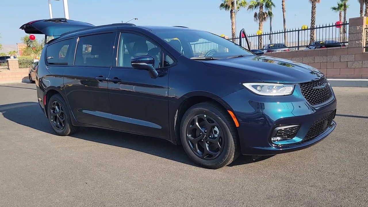 2021 Chrysler Pacifica North Las Vegas, Paradise, Henderson, Boulder City, Summerlin South, NV C8494