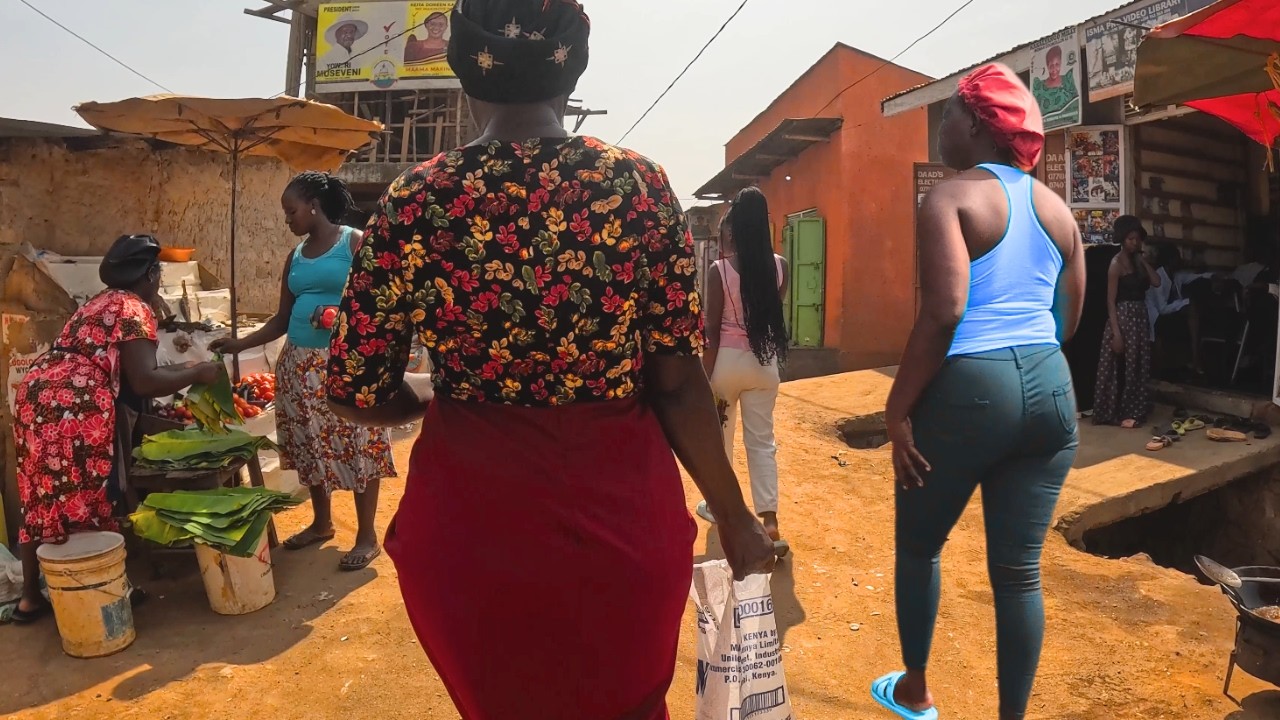 My Urban Village Christmas Walk inside Africa🌍🇺🇬UGANDA