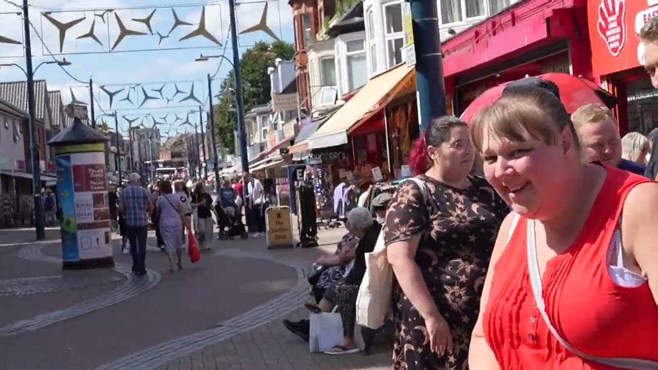 Great Yarmouth walking up Regent Road 16 08 2024