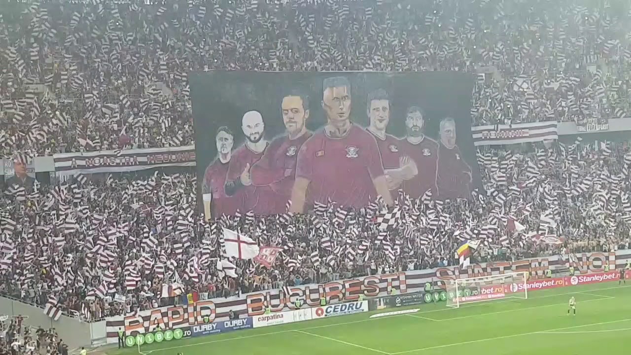 Coregrafie impresionanta a Rapidului la meciul cu Steaua, castigat 3-1