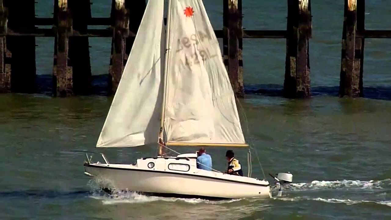 VOILIER LEISURE 17.mp4