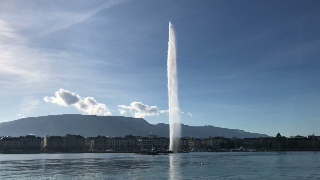 Démarrage du jet d'eau de Genève