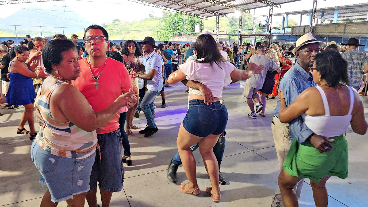 TODO MUNDO DANÇANDO MOLIM MOLIM | AS MELHORES DO BAILÃO 