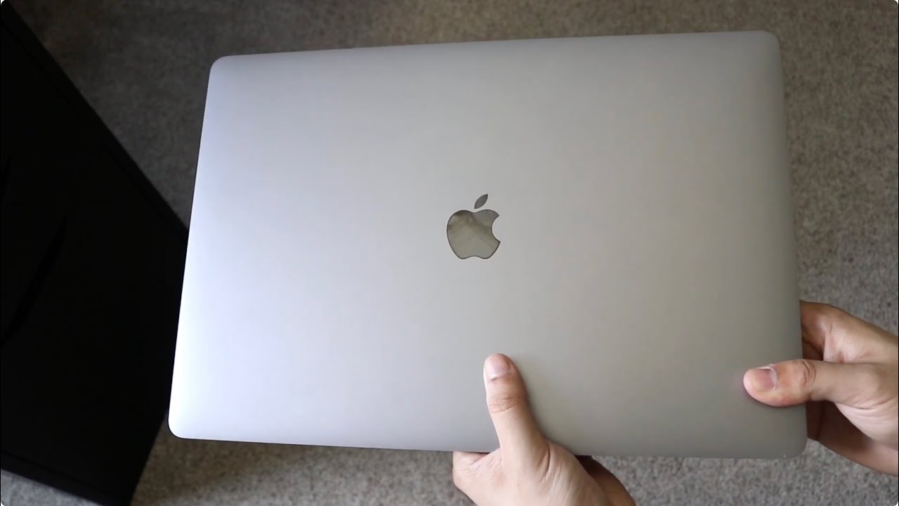MacBook Pro 2019 года в 2026 году! (Стоит ли его еще покупать?) (Обзор)