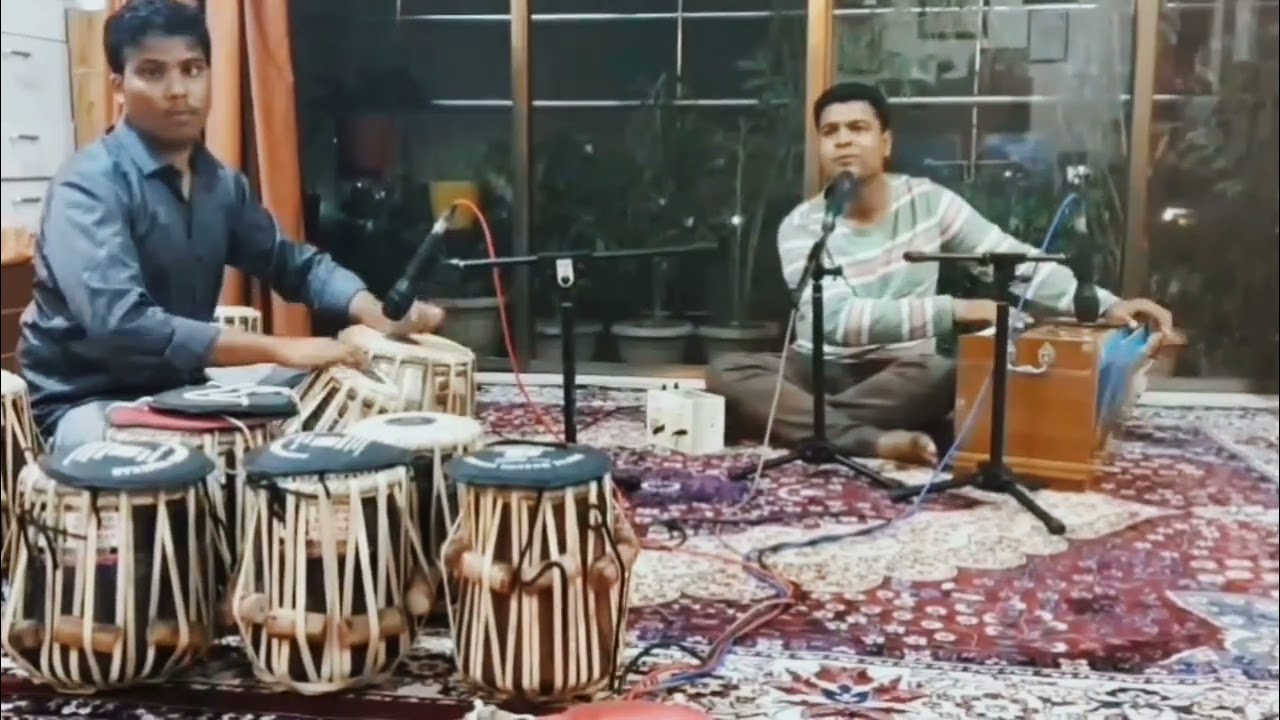 Main toh ek khwaab hoon is Khwaab se tu pyar Na kar 