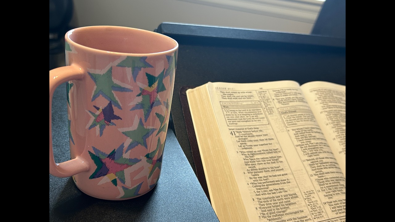 God Sees What No One Else Does |#DailyDevotional #Matthew6