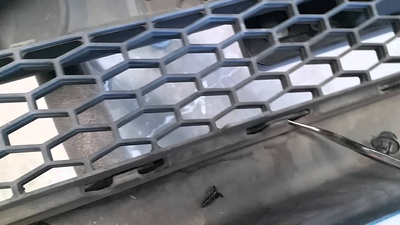 Honda front bumper grill lower