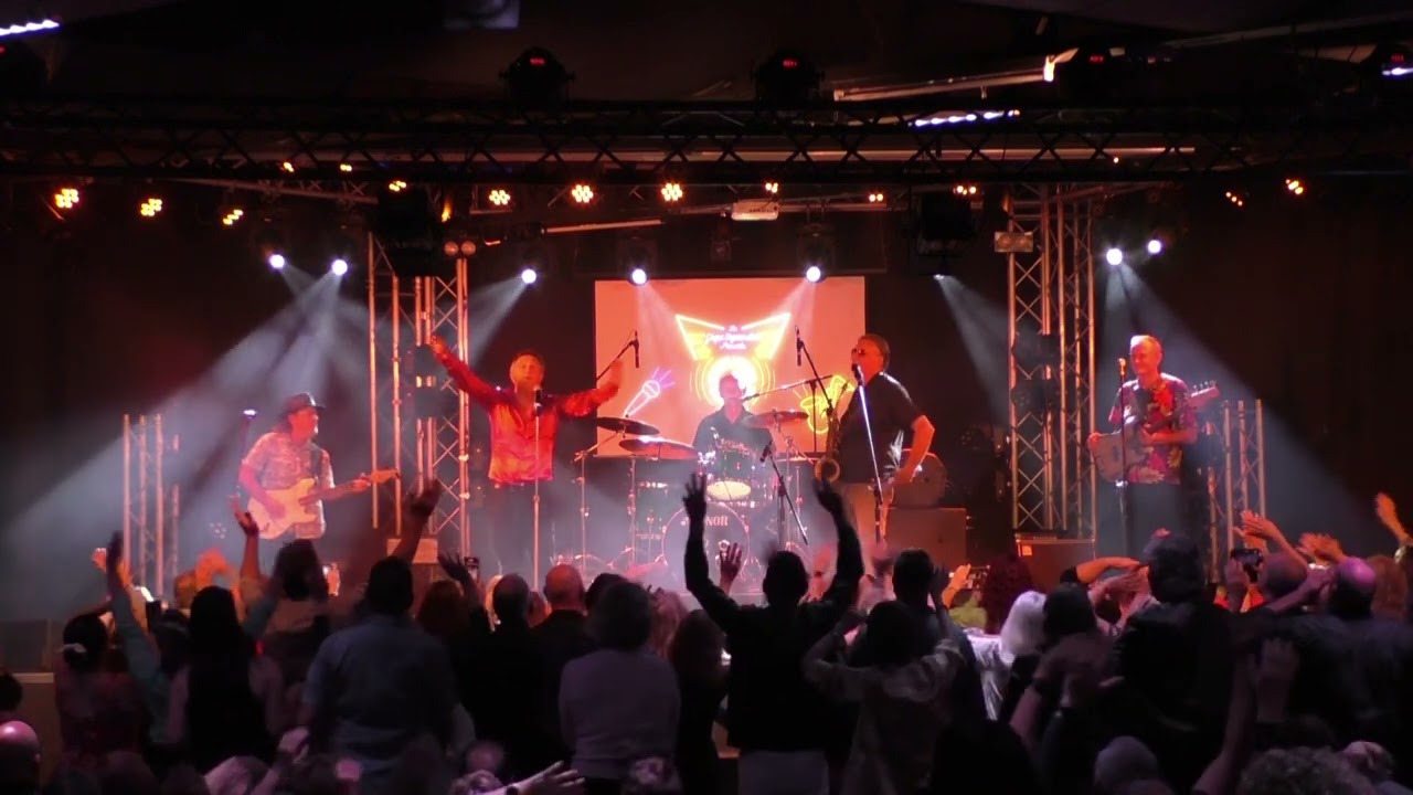 Frankie J Holden & Wilbur Wilde - Looking For An Echo (Live At The Bridgeway Hotel)