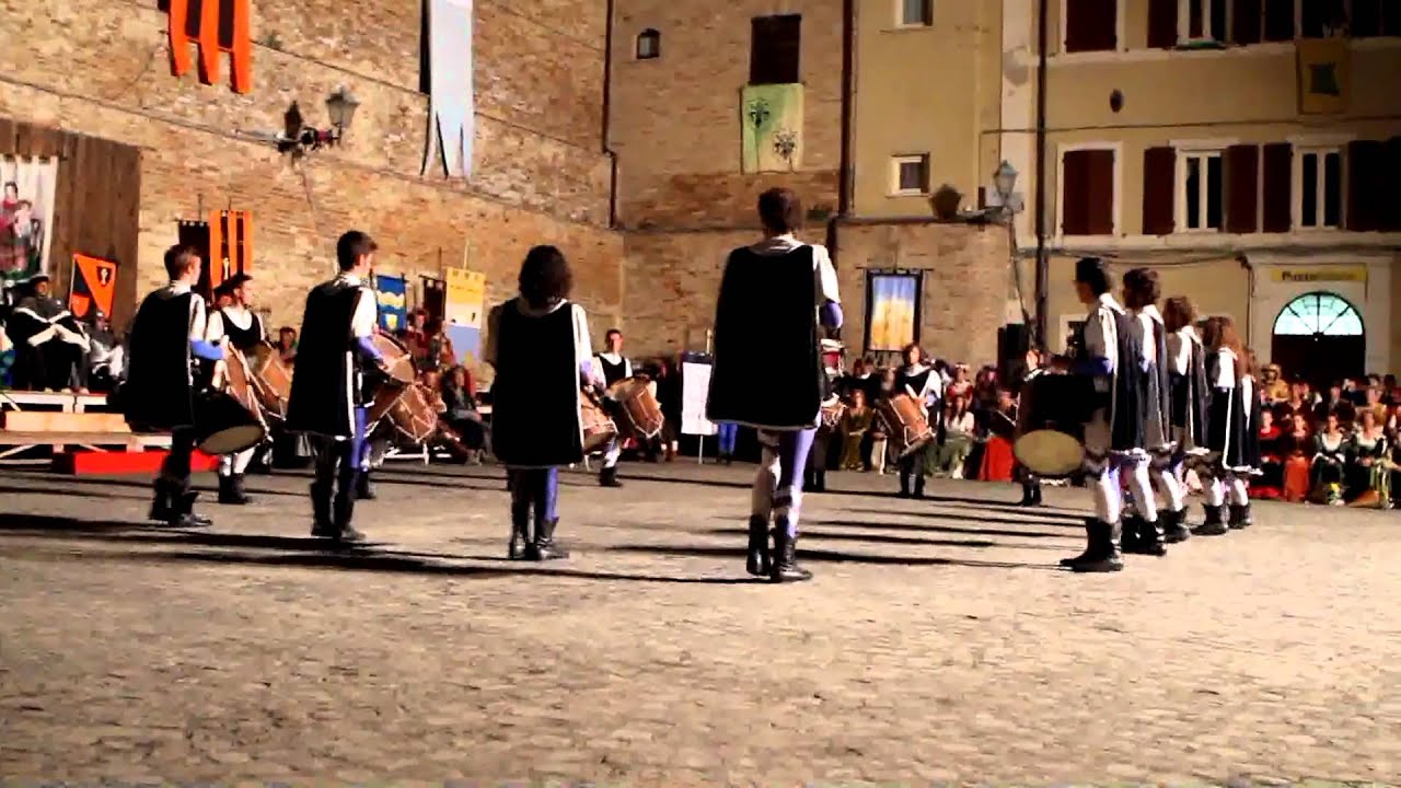 Gruppo Tamburi Offagna - Esibizione 2011