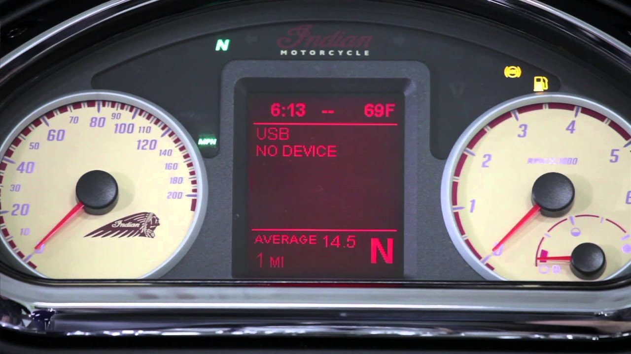 How to Use Your Indian Chieftain Radio - Indian Motorcycle