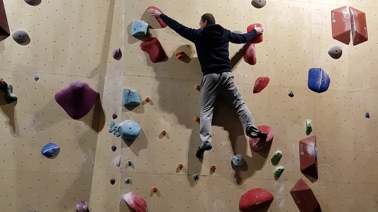 eddy.oduber bouldering @ boulderhal Energiehaven (youtube #shorts)