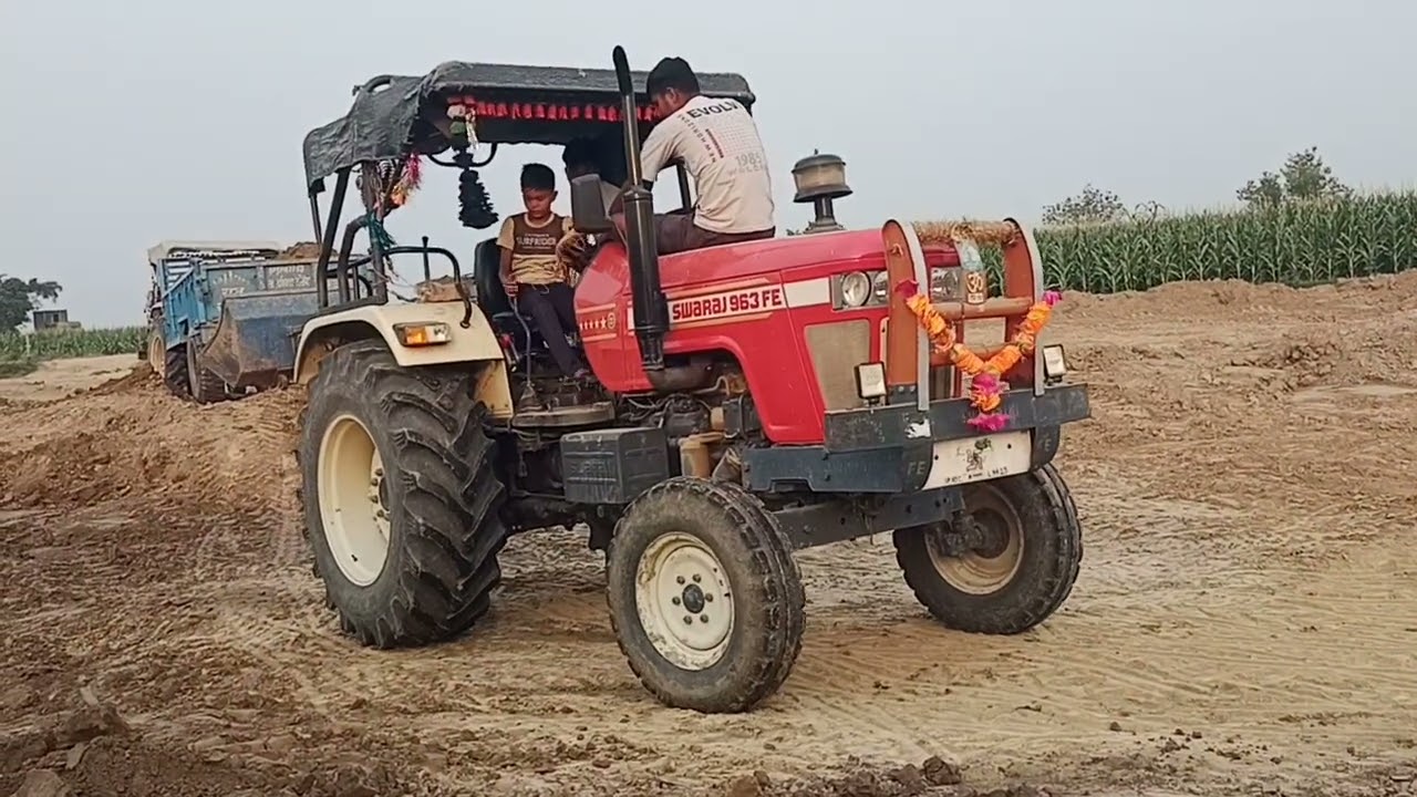 swaraj 963 vs 855